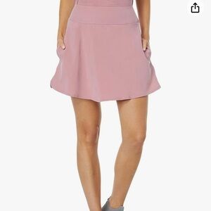 NWOT - Puma Women's PWRSHAPE Solid Skort - Size Large Color: Rose Dust